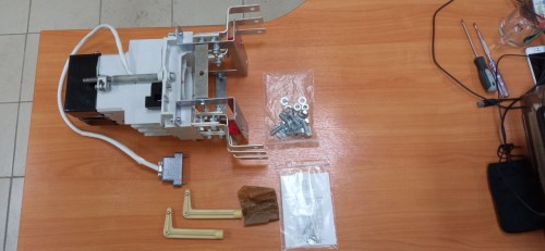 Купить Автоматический выключатель А3722 выдвижной с электроприводом (современный вариант на базе ВА04-36) 